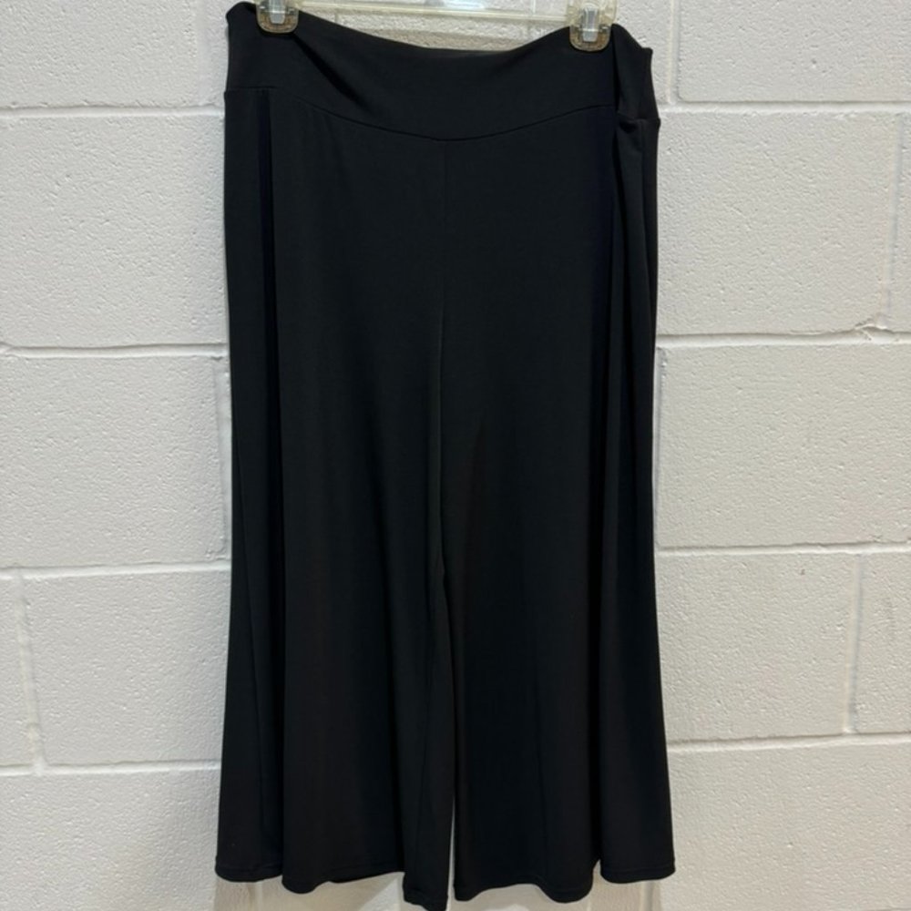 black maxi skirt